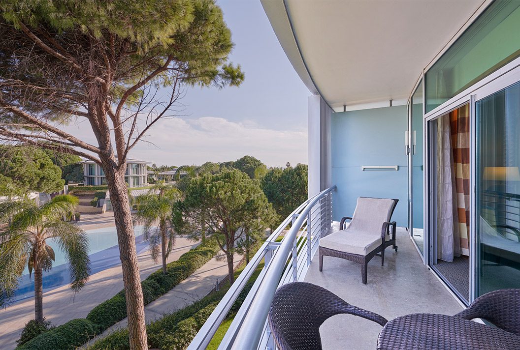 Calista Luxury Hotel Connection Room Card3